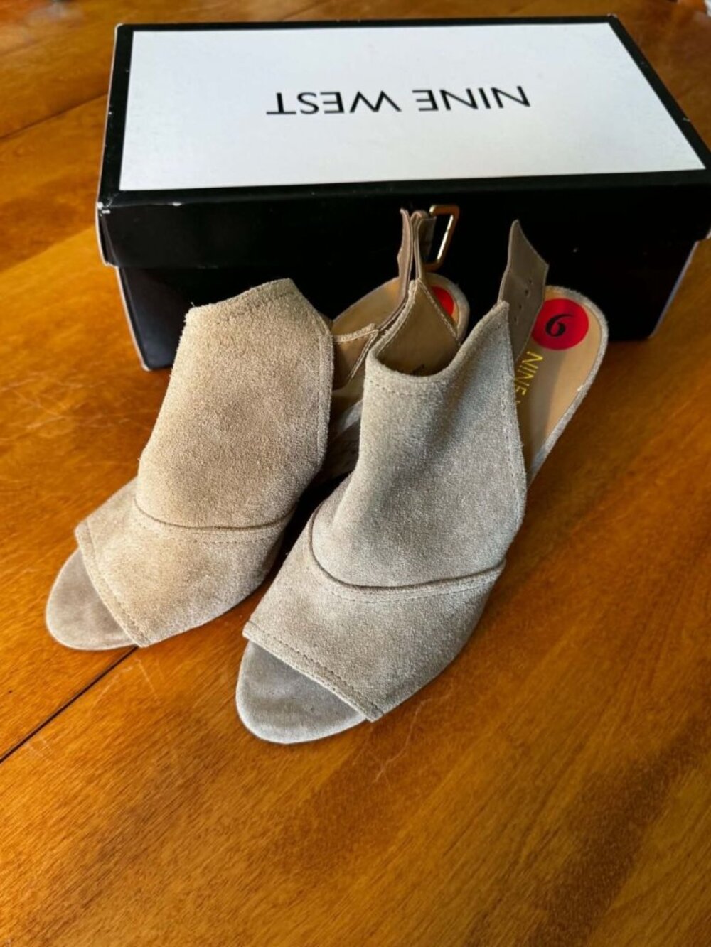 Nine West Beige Suede Slingback Wedge Sandals • Size 6